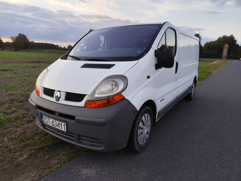 Renault Trafic long 1.9 dCi