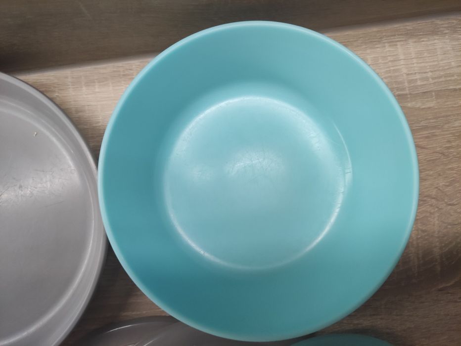 Zestaw talerzyków z matą firmy Twistshake