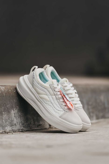Кросівки Vans Old Skool Overt Plus CC White Platform premium