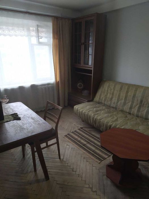 Сдам 2 кімн метро ПАЛАЦ УРАЇНА без комісії від власника