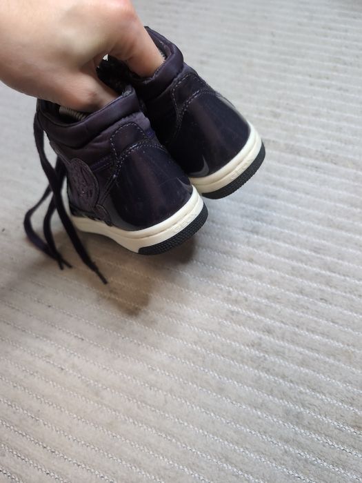 кросівки Geox 37р. 23 см світяться чудовий стан