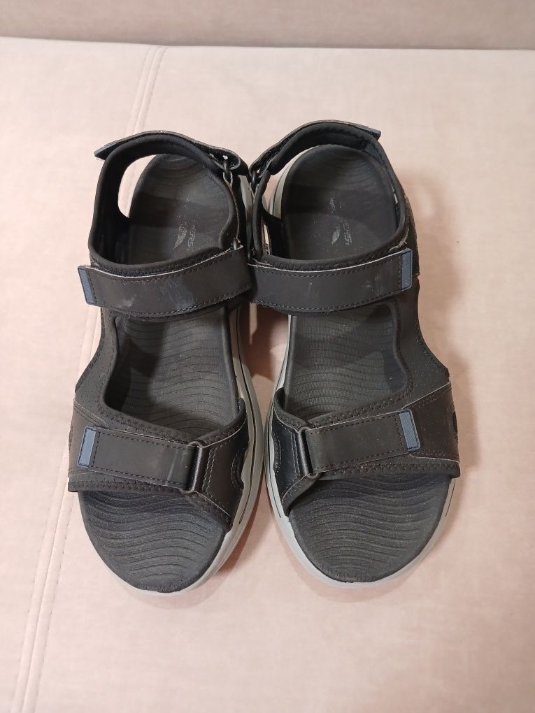 Босоніжки сандалі Skechers р.41