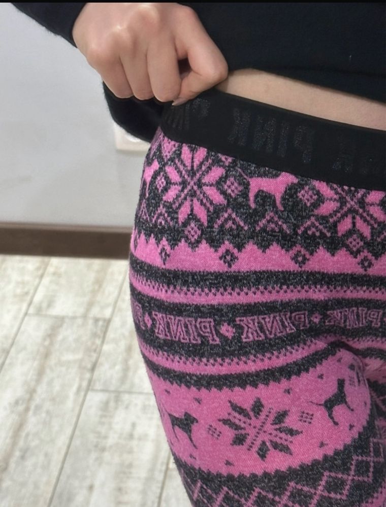 Legginsy Victoria’s Secret PINK świąteczne różowe czarne XS