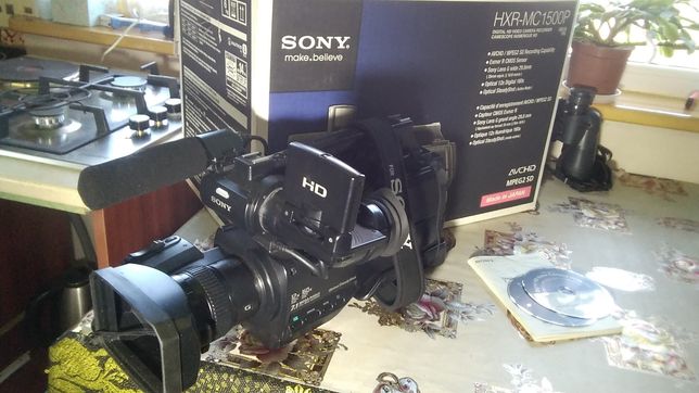 Відеокамера SONY HXR-MC1500P