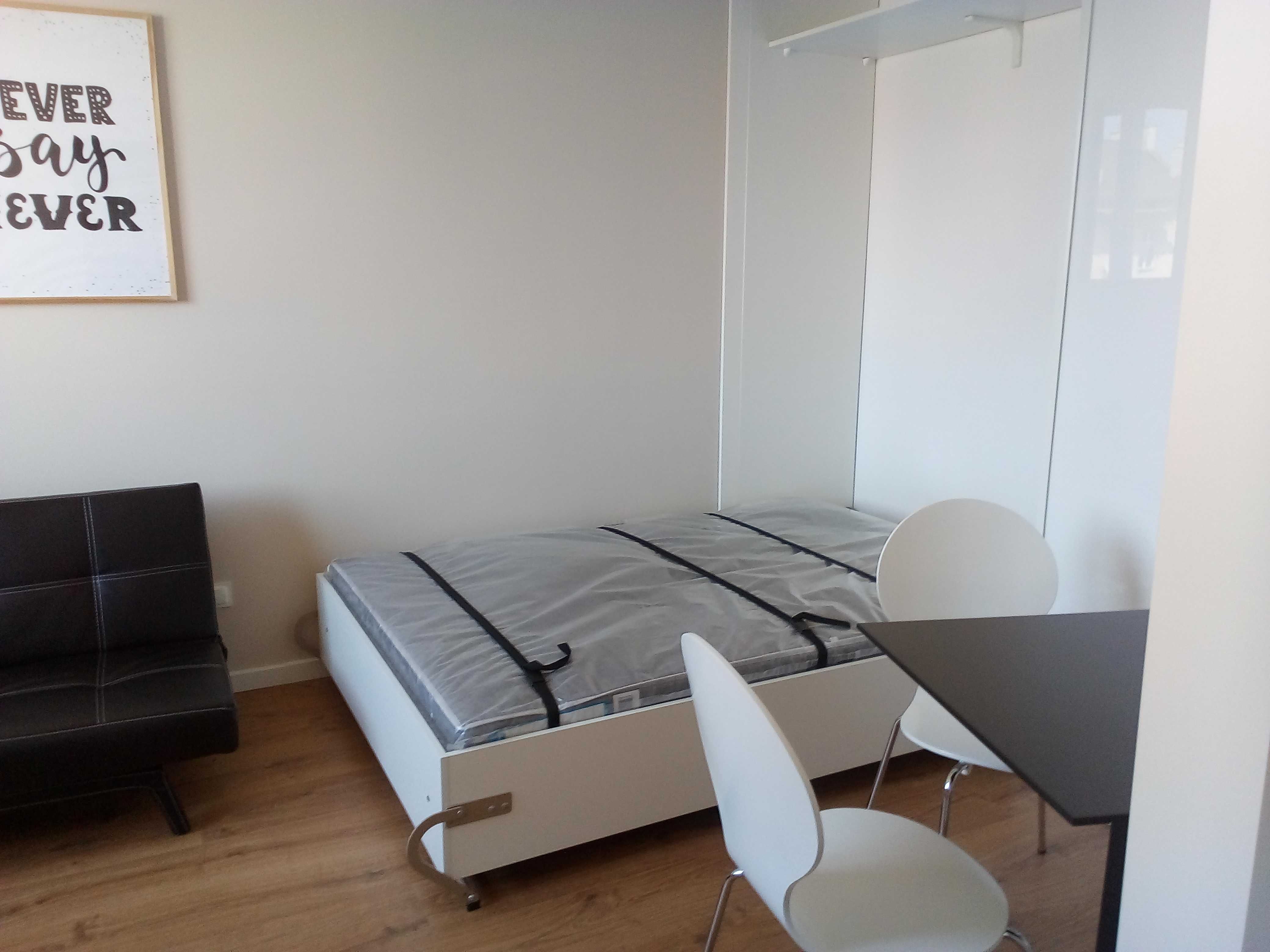 Kawalerka na wynajm, ścisłe centrum w pobliżu rynku, nowoczesna