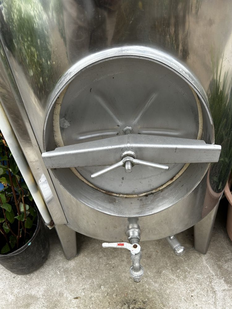Pipa para armazenamento de vinho