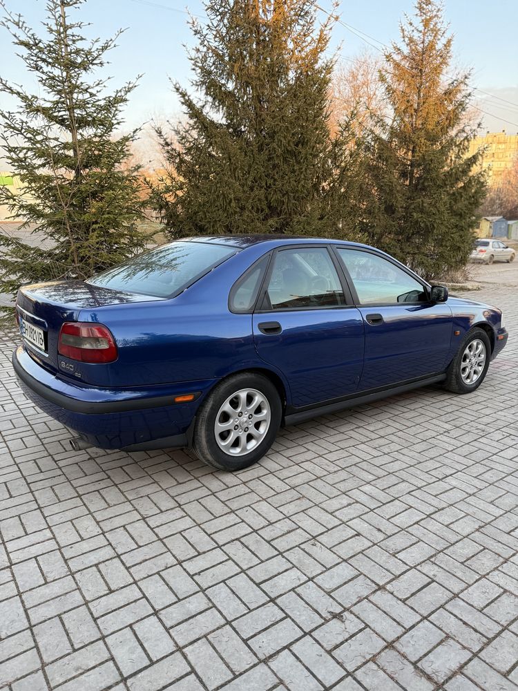 Volvo S40 2.0 бенз