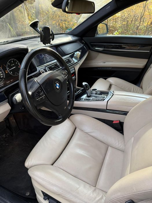 BMW F01 seria 7 730d super stan 3.0d