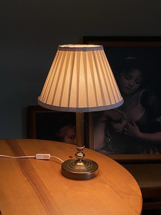 Lampka stołowa vintage klasyczna retro plisowany abażur E27