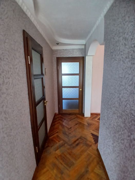 Продається 2х квартира, Новомиколаївка!