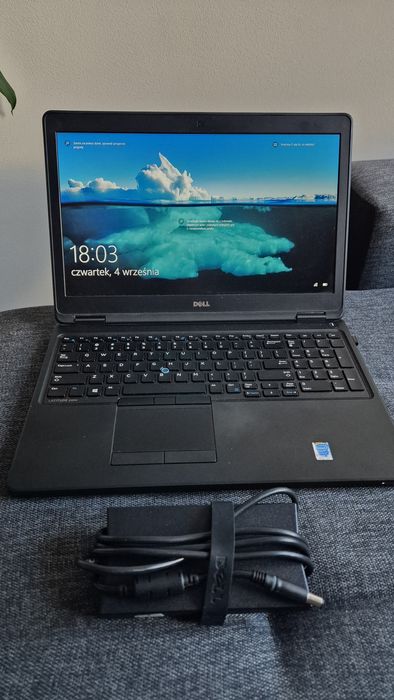 Laptop Dell i7/8 GB/nvidia/ssd 256