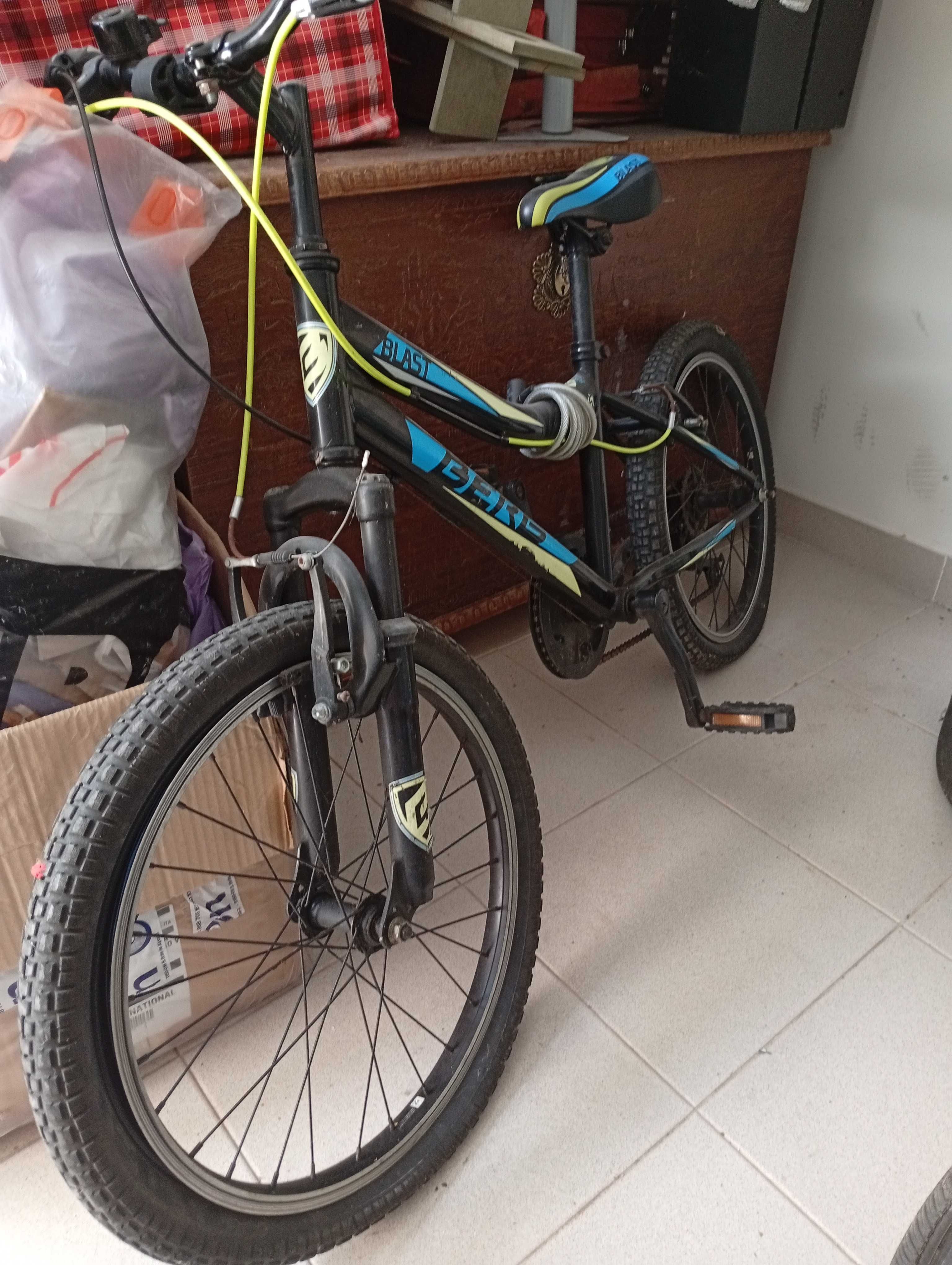 Bicicleta criança como nova