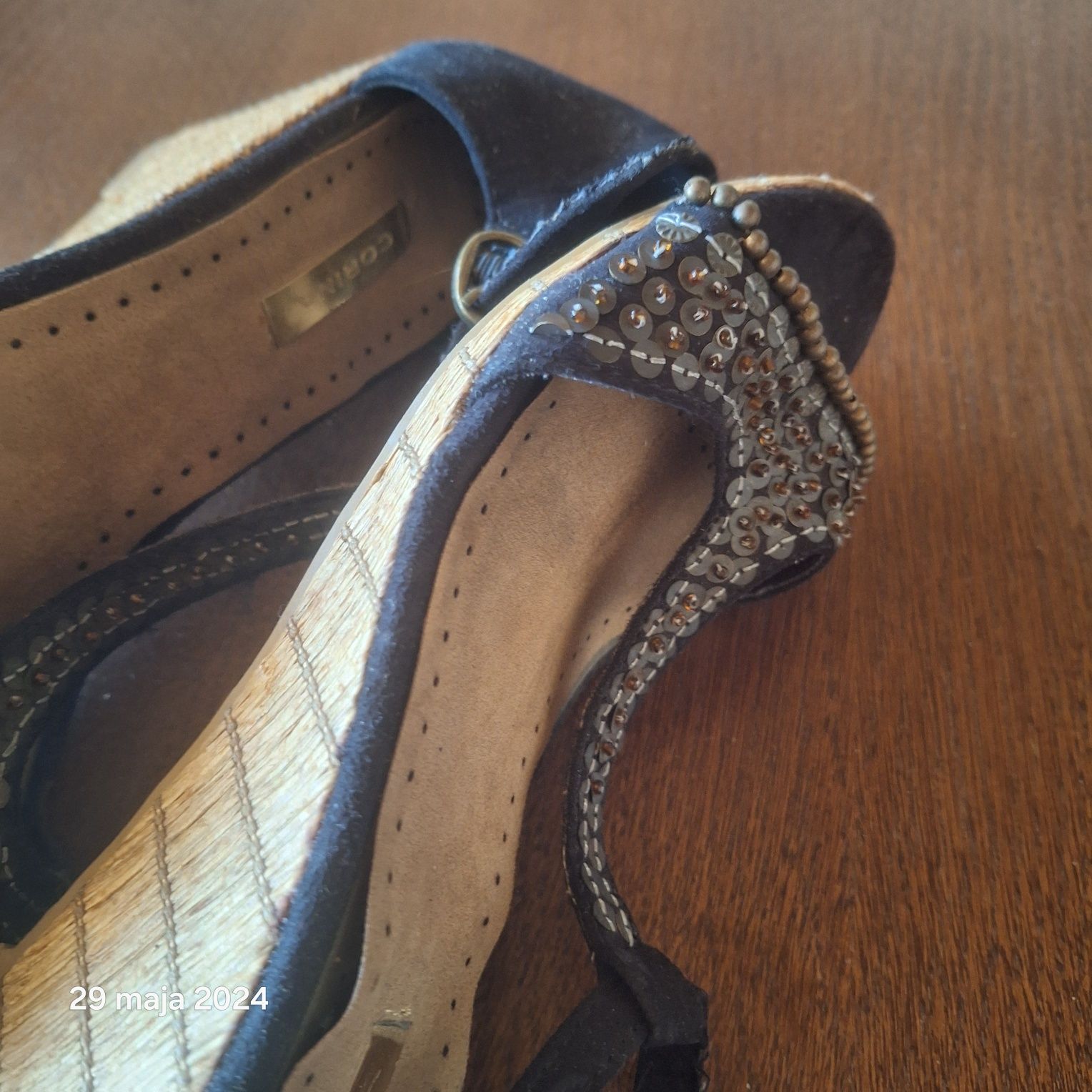 Buty damskie Corina rozmiar 37 nowe stan idealny.