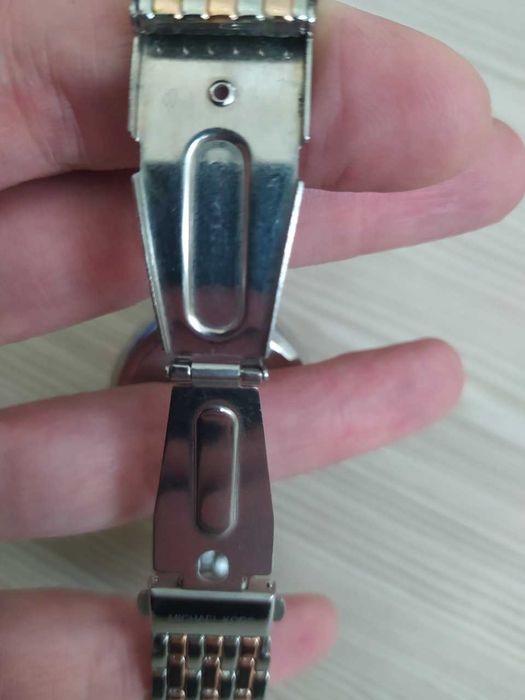 Жіночий годинник Michael Kors