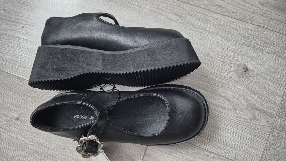 Mokasyny czolenka loafersy 38