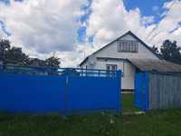 Продається будинок в смт Стеблів