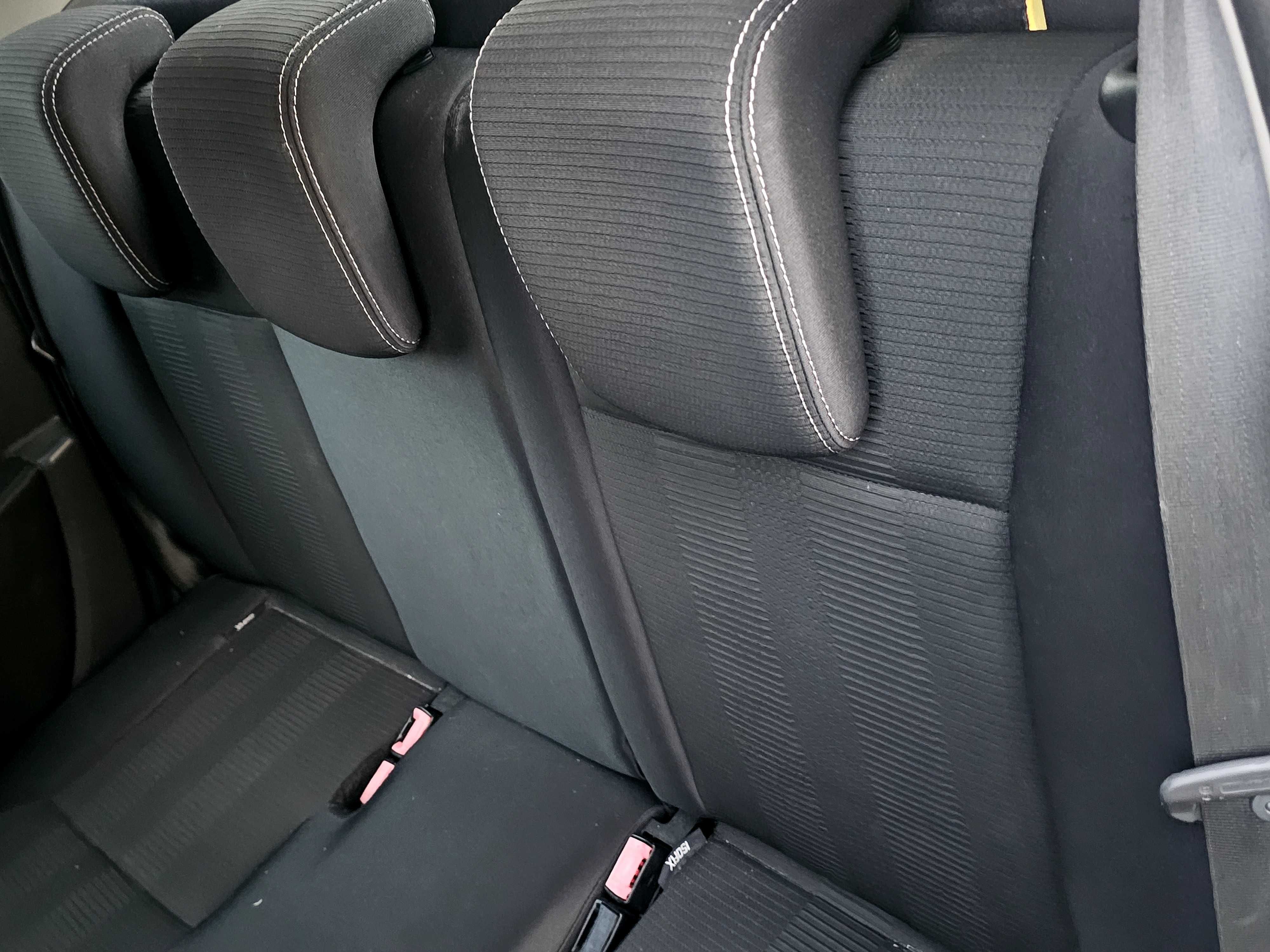 Carro 5* poucos klm pode levar o carro a marca e trazer mecanico!!