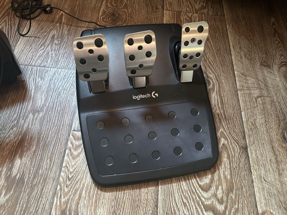 Logitech g920 + shifter