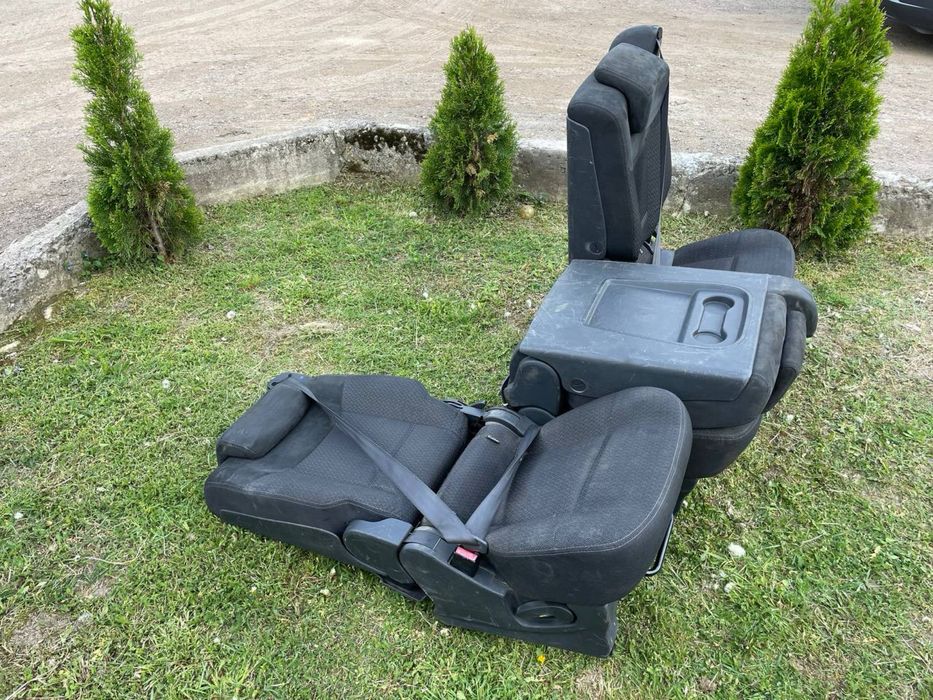 Сиденья сідушки Renault Trafic, Opel Vivaro крісло пілот