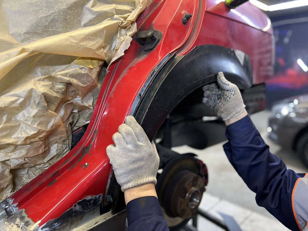 Фарбування рихтовка сварка авто після ДТП
