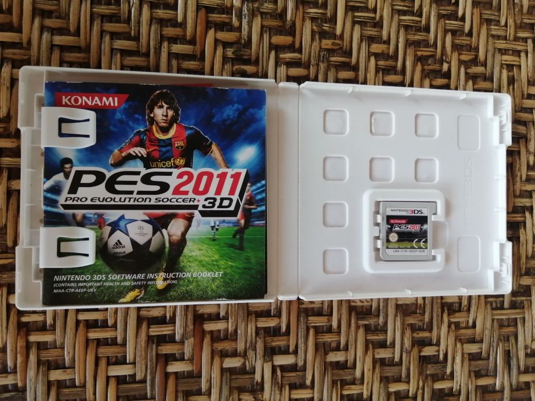Jogo Nintendo 3DS PES 2011, Pro Evolution Soccer 3D