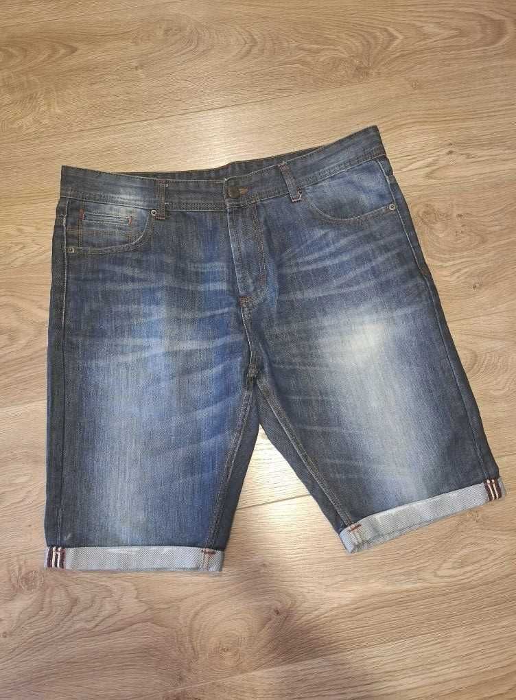 Чоловічі джинсові шорти. Р. 36 на 50й.