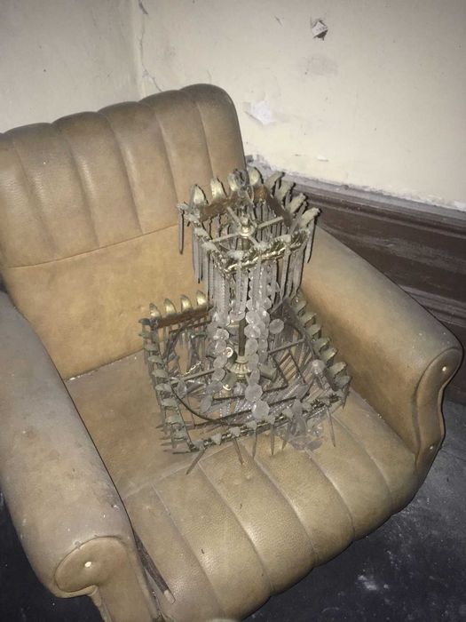 Candeeiro de sala tipo lustre antigo