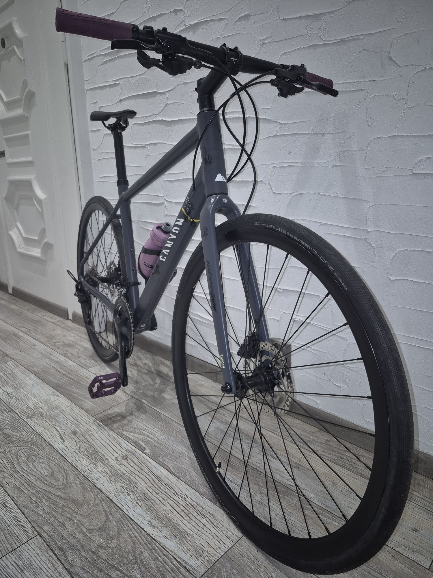 Rower Canyon Roadlite 6 mid-step