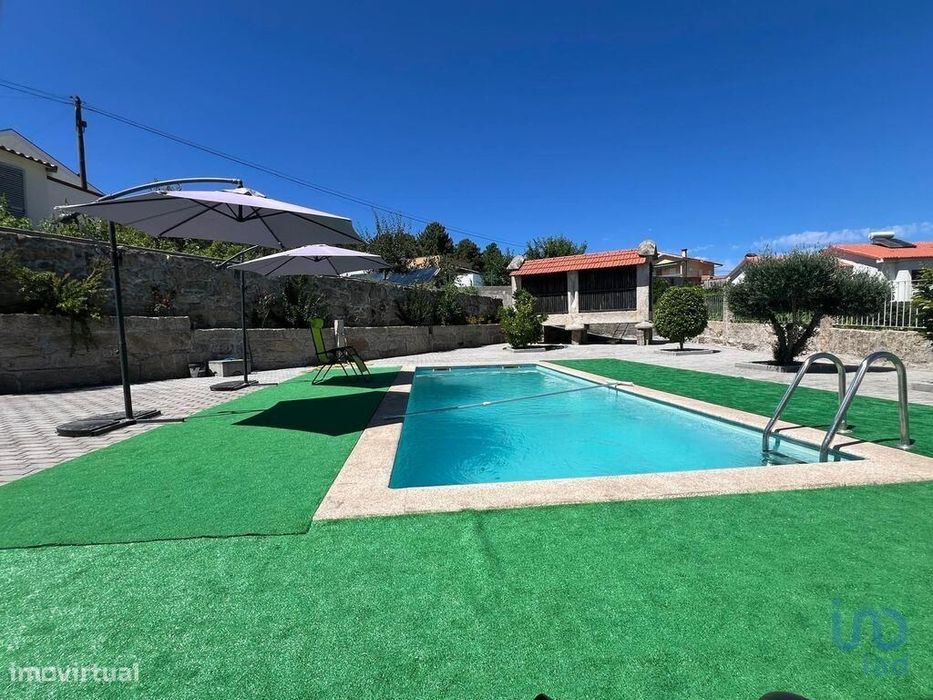 Casa / Villa T3 em Borbela e Lamas de Olo de 178,00 m2