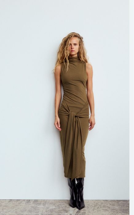 Vestido Midi com Nó zara