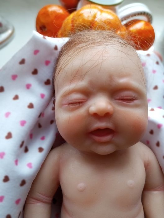 Silikonowa mini lalka reborn Miaio