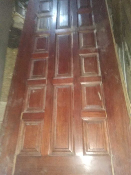 Продам дуб двері-наклад, каркас вхід. двер,фанеру, доски,шпон, міжк.дв