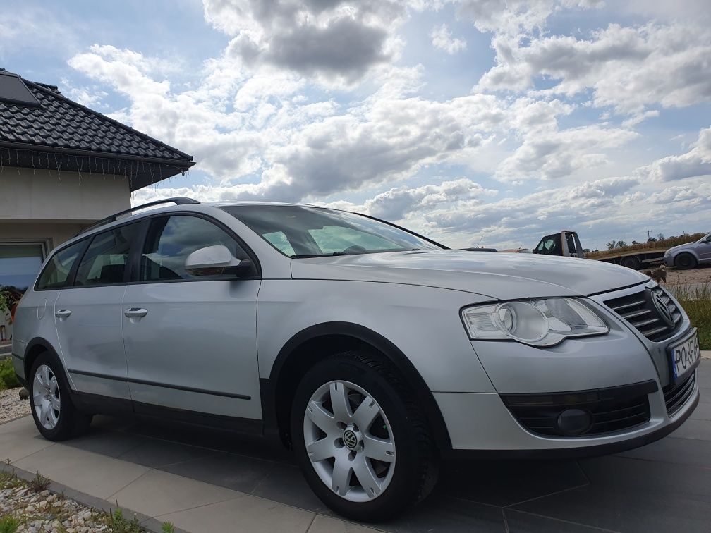 VW PASSAT B6 * * 2005r * *1.9TDi 105KM BKC * TomCar 50 AUT w OFERCIE *