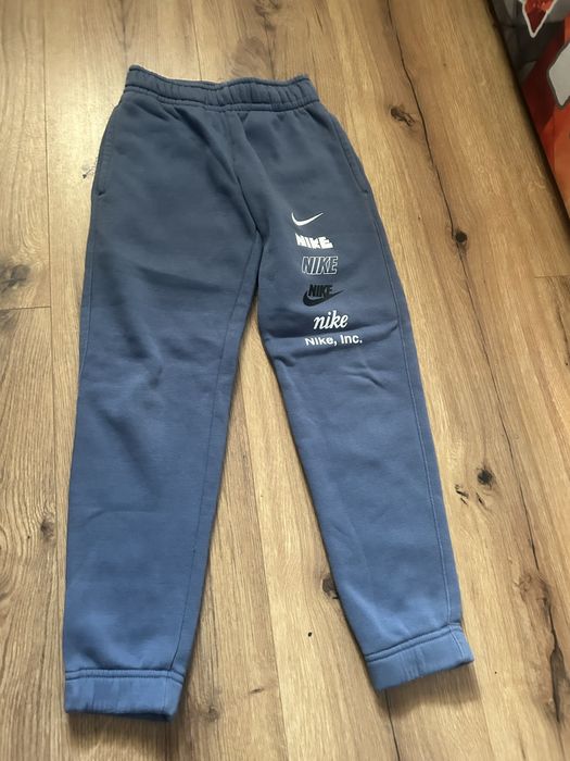 Dres nike 122/128