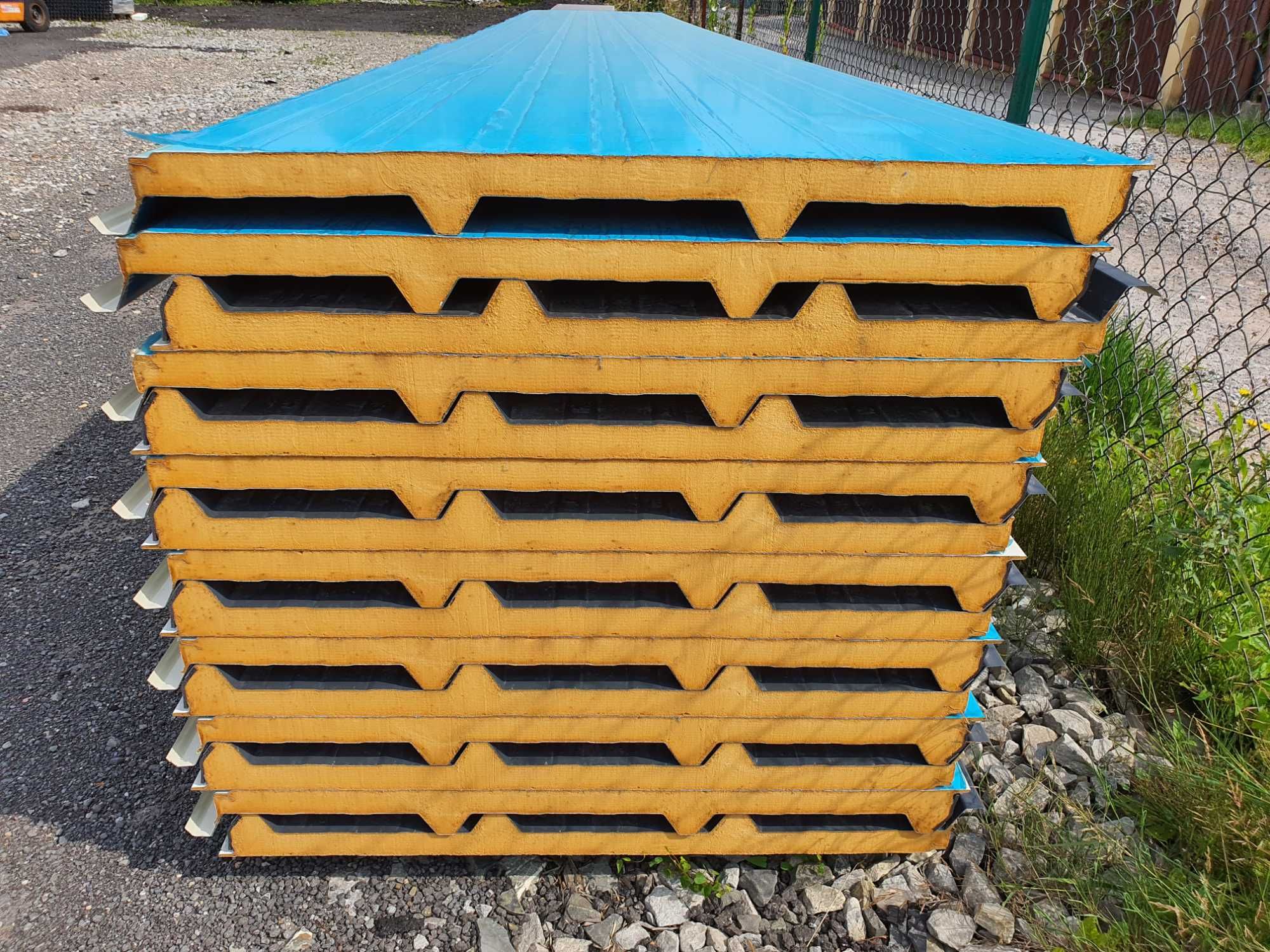 Płyta warstwowa, dachowa, grafit, 5,05m, pianka PIR, 1 klasa