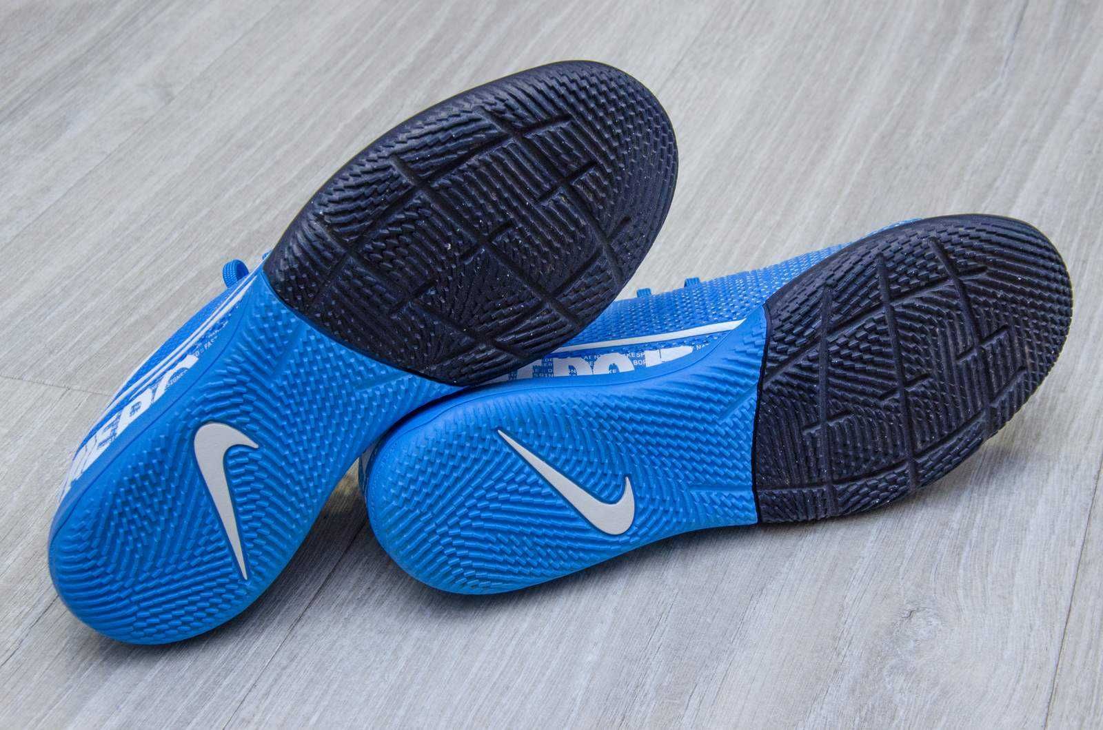 Бампи, футзалки Nike Mercurial Vapor 13 Academy IC. Устілка 22,5 см