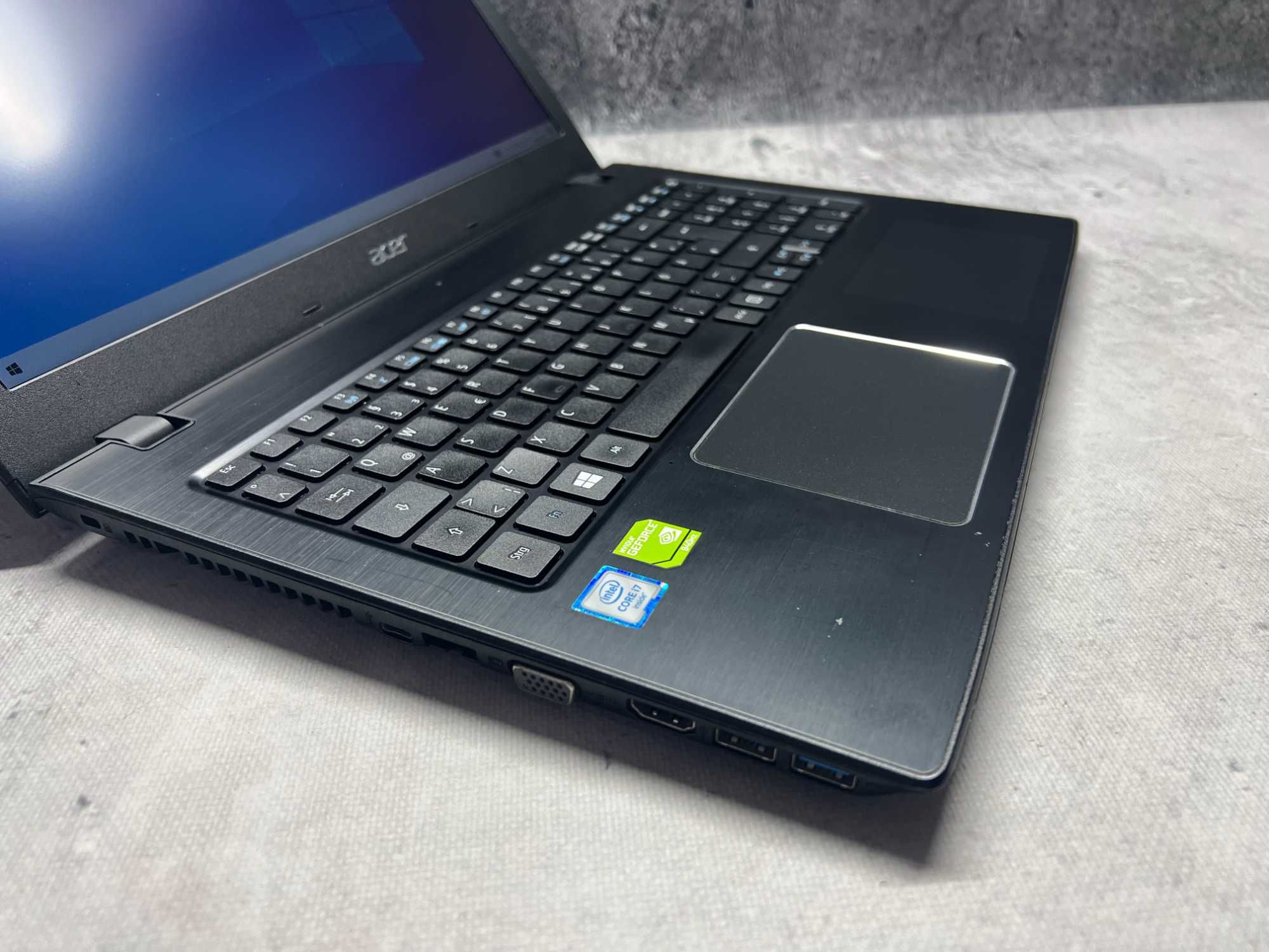 Acer Aspire E5-575/ INTEL i7-6500u/ 16GB DDR4/ 256SSD + 1TB/ 940MX 2GB