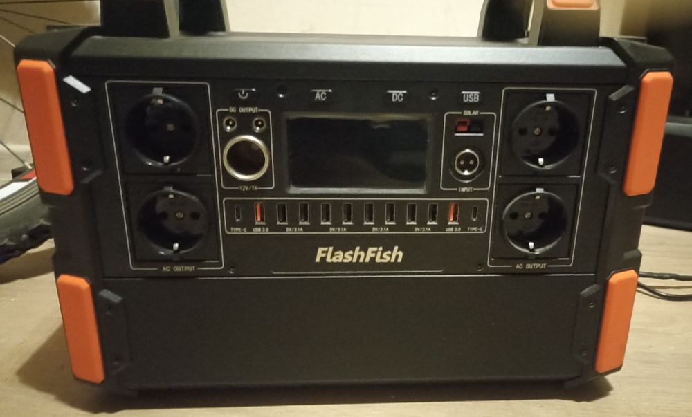 Зарядная станция Flashfish FFF132 / 1000 Вт / 1048 Вт⋅ч / LiFePO4