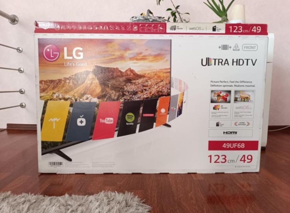 Telewizor LG 49UF680V-ZA + uchwyt obrotowy