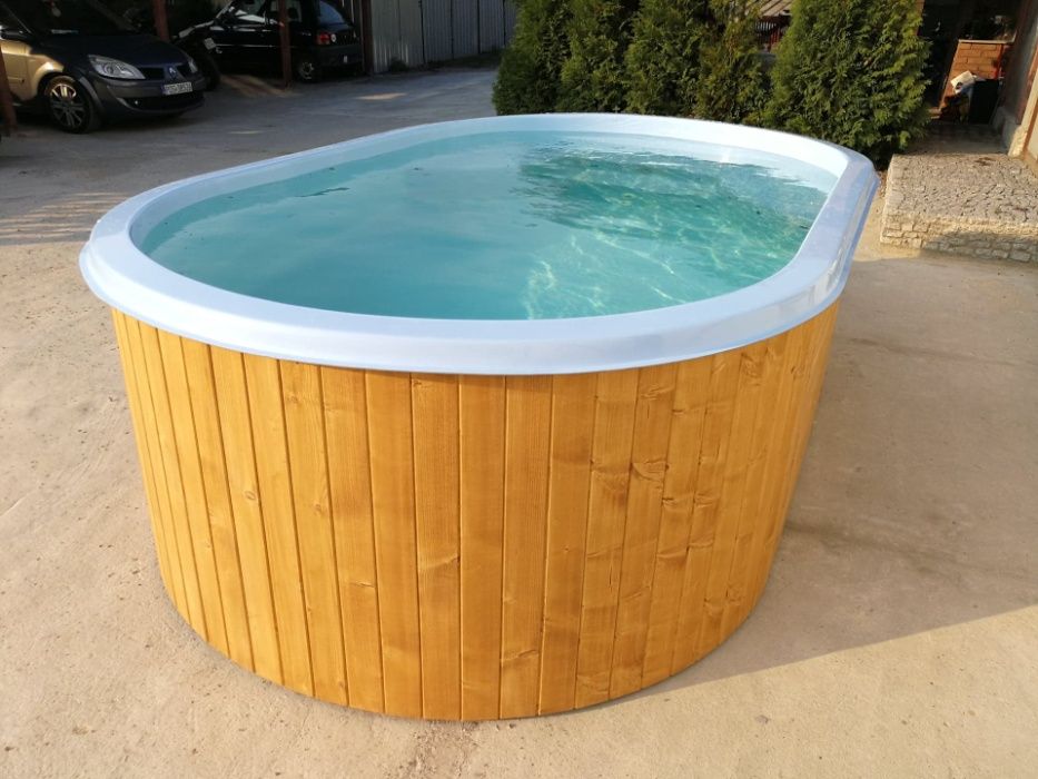 Niecka Balia Bania Ruska Jacuzzi Basen Zbiornik na wodę Wanna