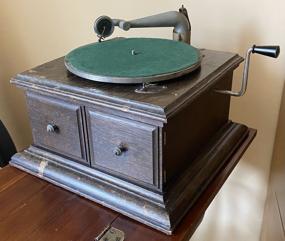 His Masters Voice gramofon