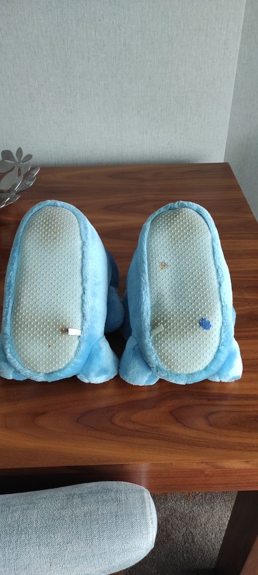 Pantufas em forma de coelho
