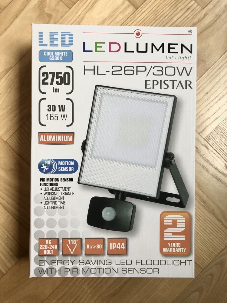 Lampa halogenowa, Halogen, energooszczędny naświetlacz led