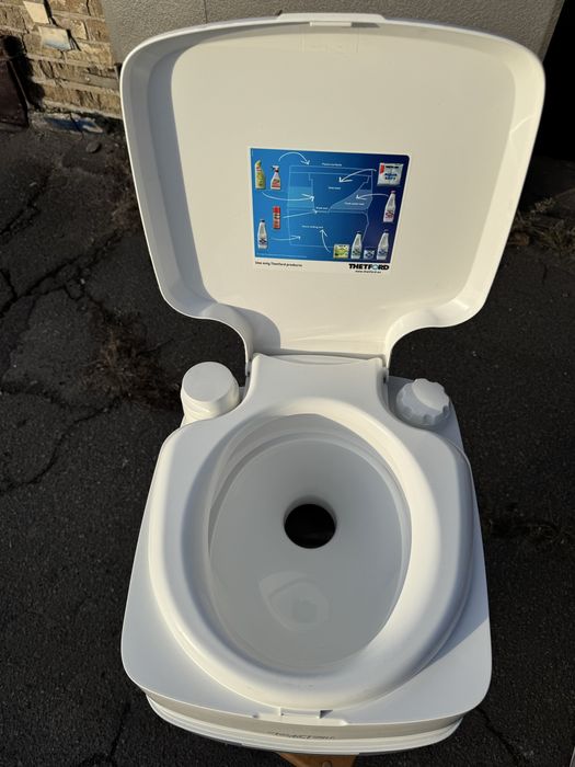 Біотуалет Thetford Porta Potti Cube 365