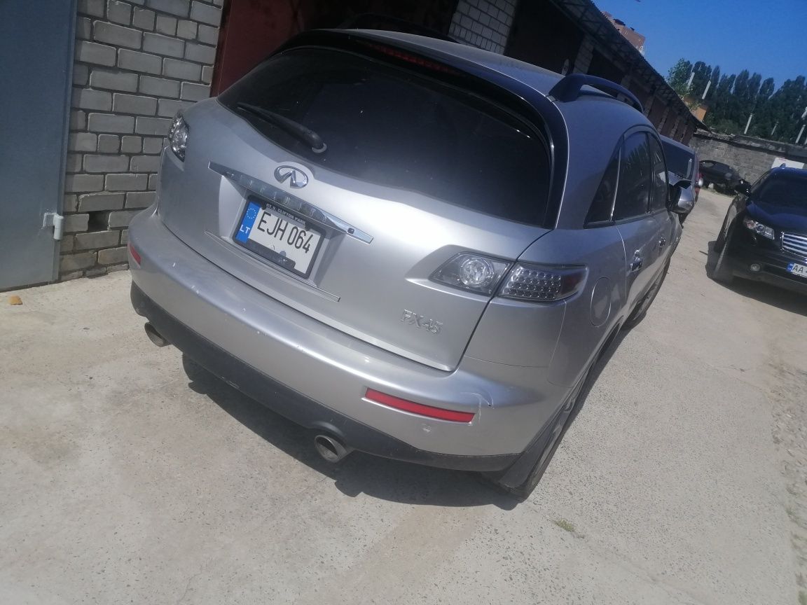 двери Infiniti FX35 разборка запчасти