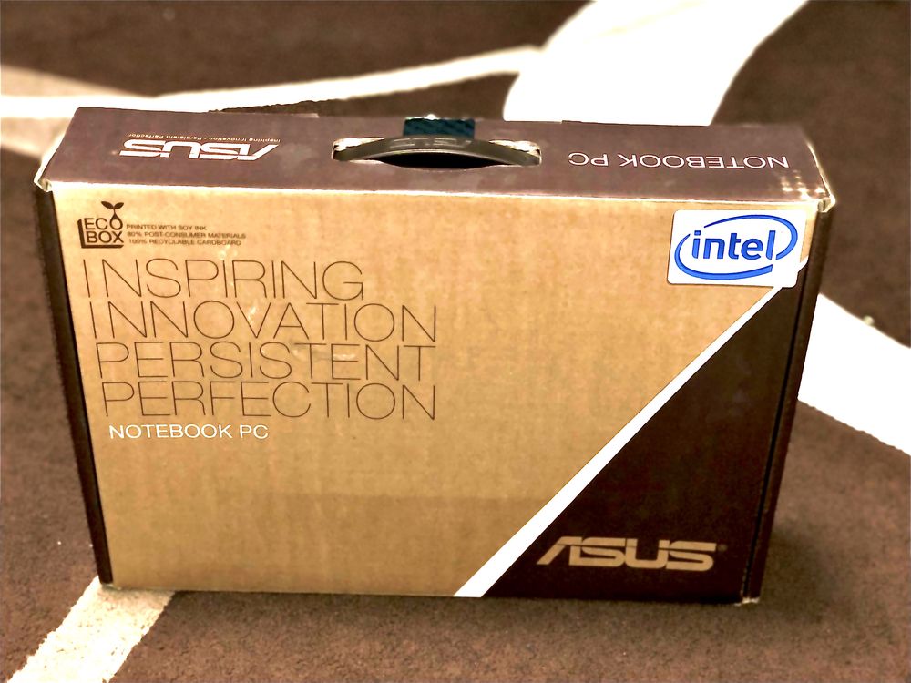 ASUS ноутбук