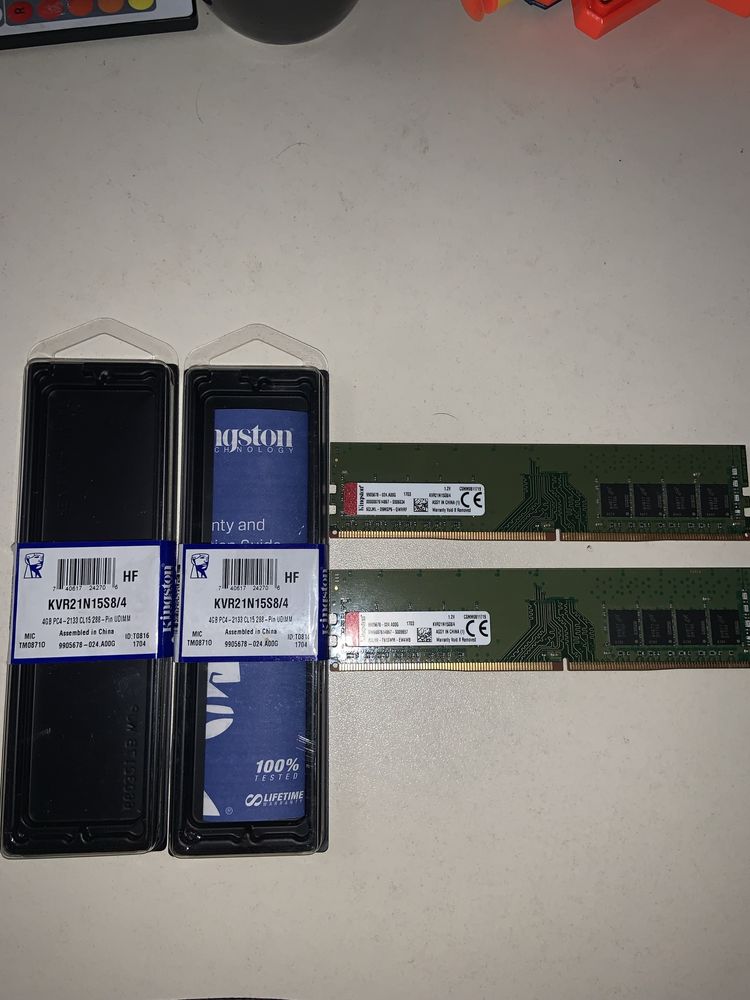 Оперативна памʼять Kingston 2x4 GB DDR4 2133 MHz