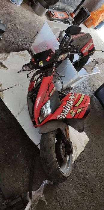 Aprilia sr 50 factory gaźnik wtrysk na czesci