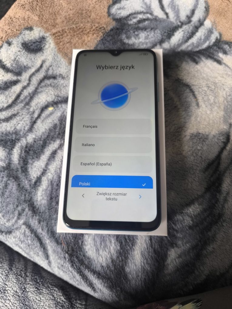 Xiaomi Redmi 9T .