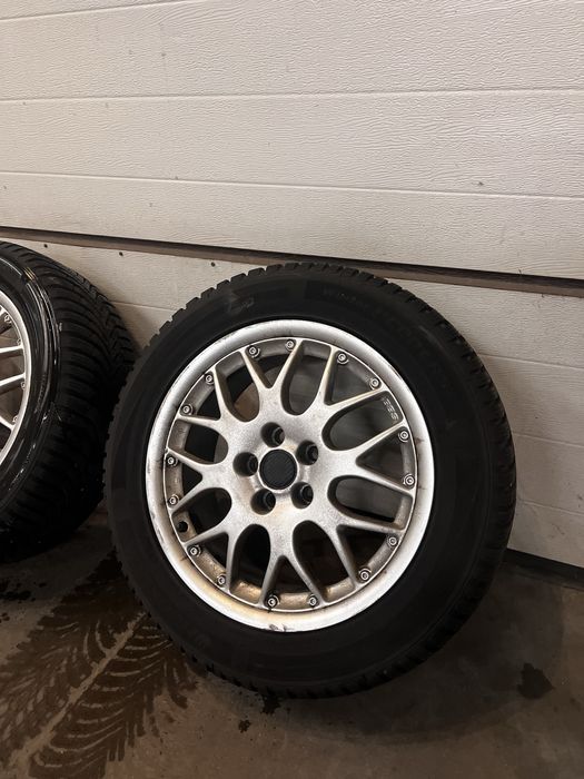 Felgi 5x100 GOLF 4 AUDI A3 opony zimowe stan bdb